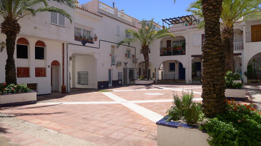 Mini Apartamento Port Aiguadolc Сіджас Екстер'єр фото